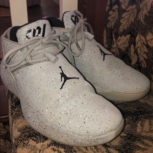 Grey air Jordan’s men’s 9